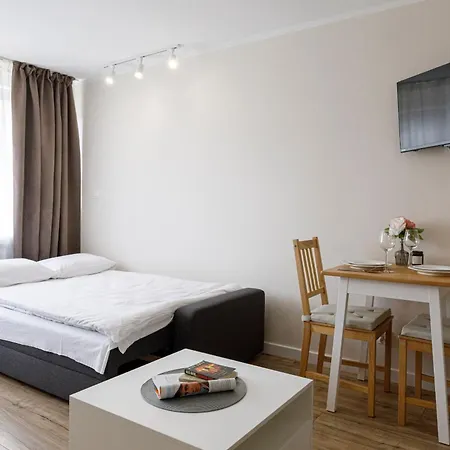 Golden - Monopol Apartment